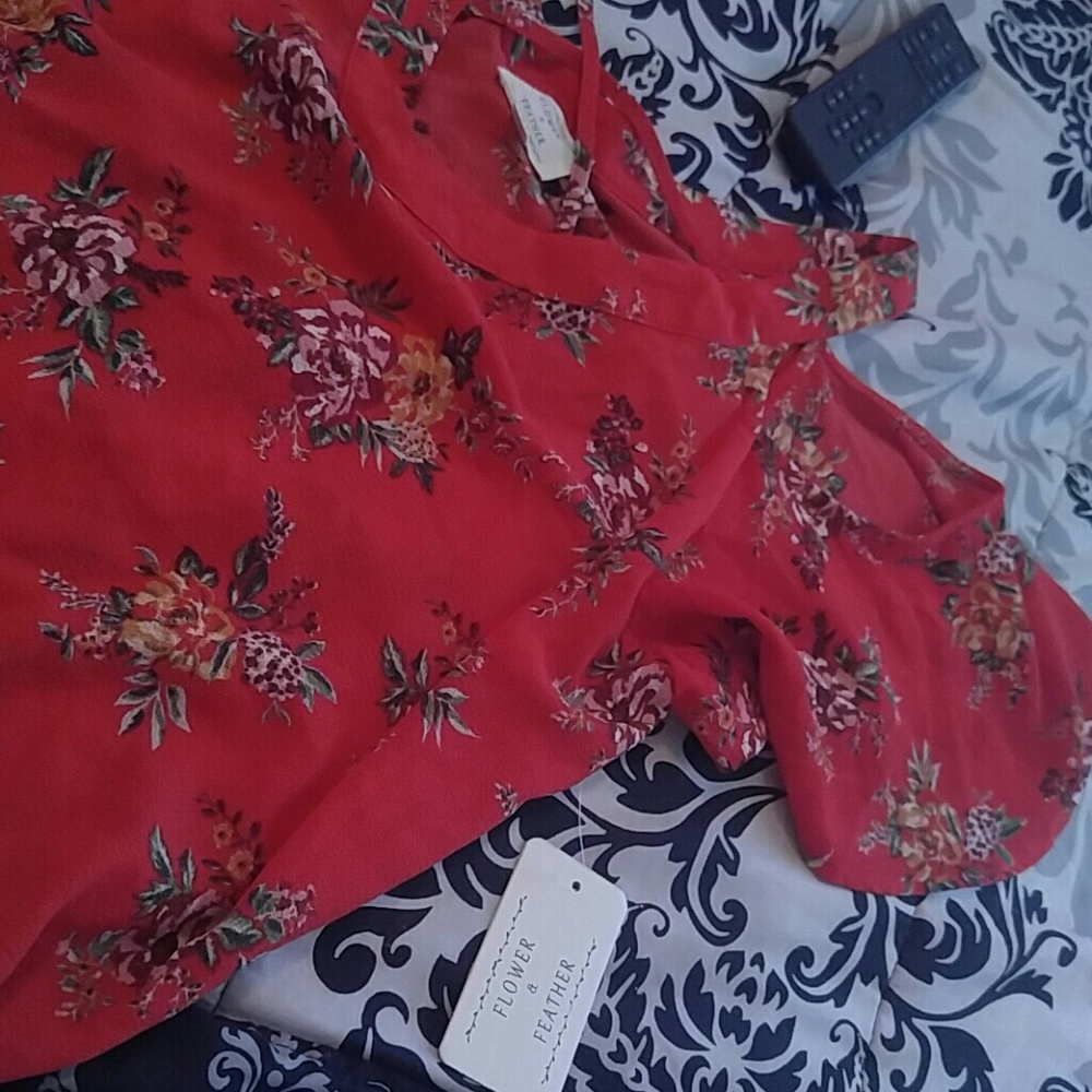 Blouse - Picture 3 of 3